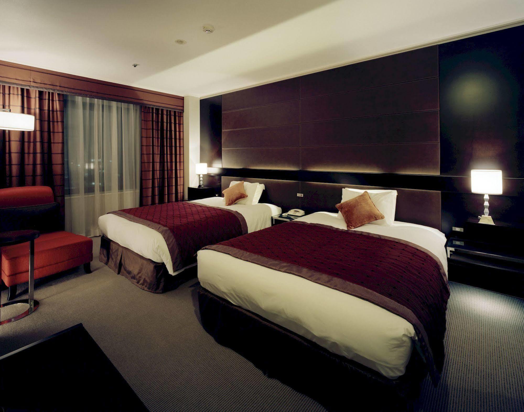 Toyama Daiichi Hotel Esterno foto