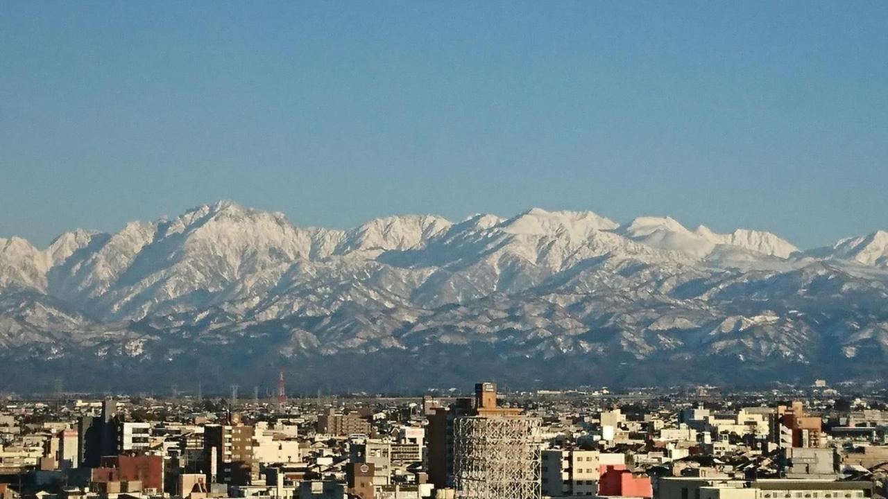 Toyama Daiichi Hotel Esterno foto